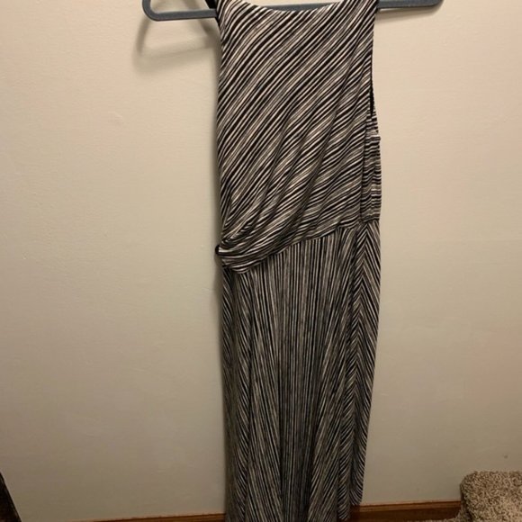 Maeve Anthropologie Salsola Hi-lo side tie midi - Picture 4 of 7